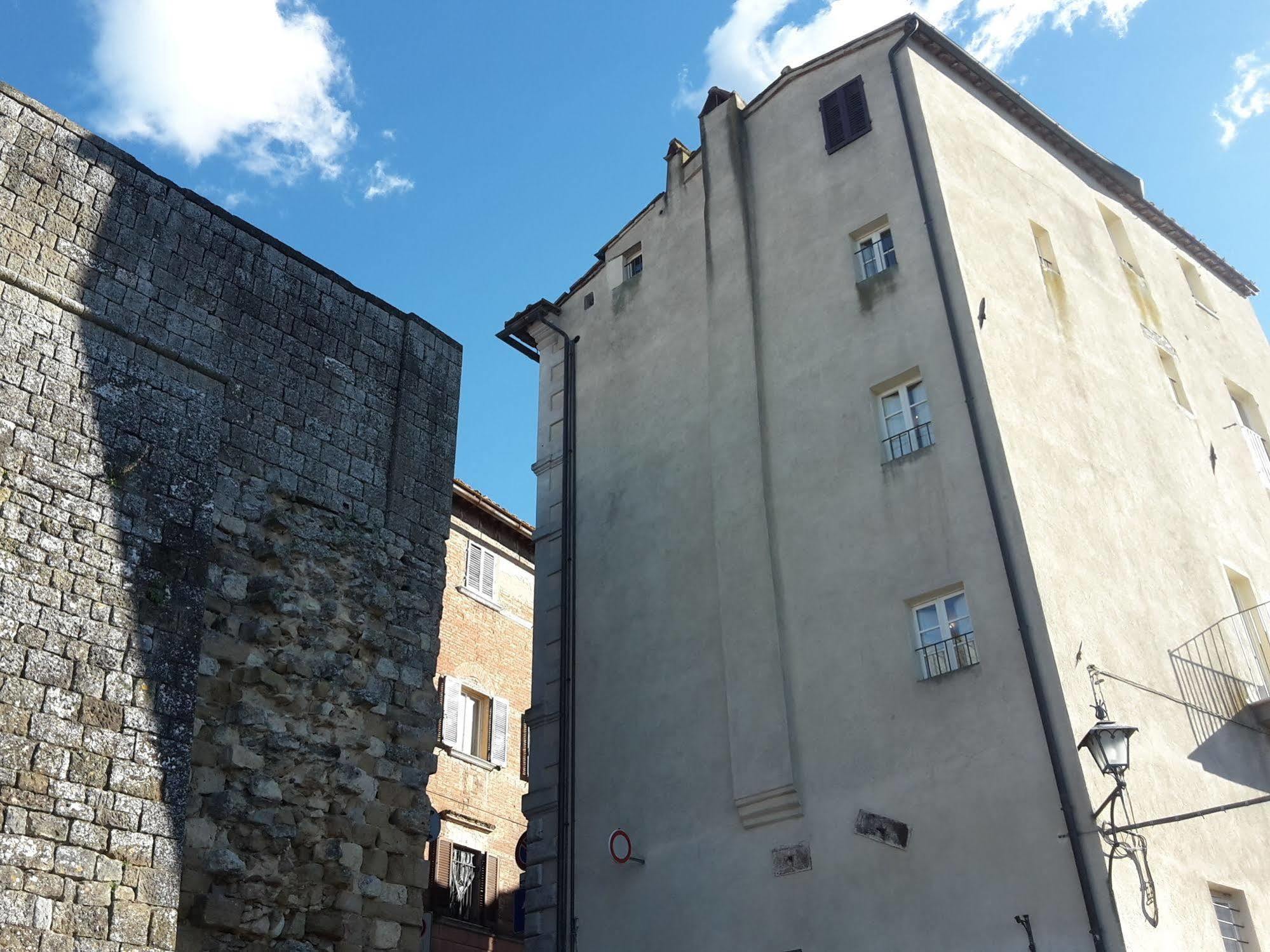 Palazzo Mosela Alla Porta Montepulciano Bagian luar foto
