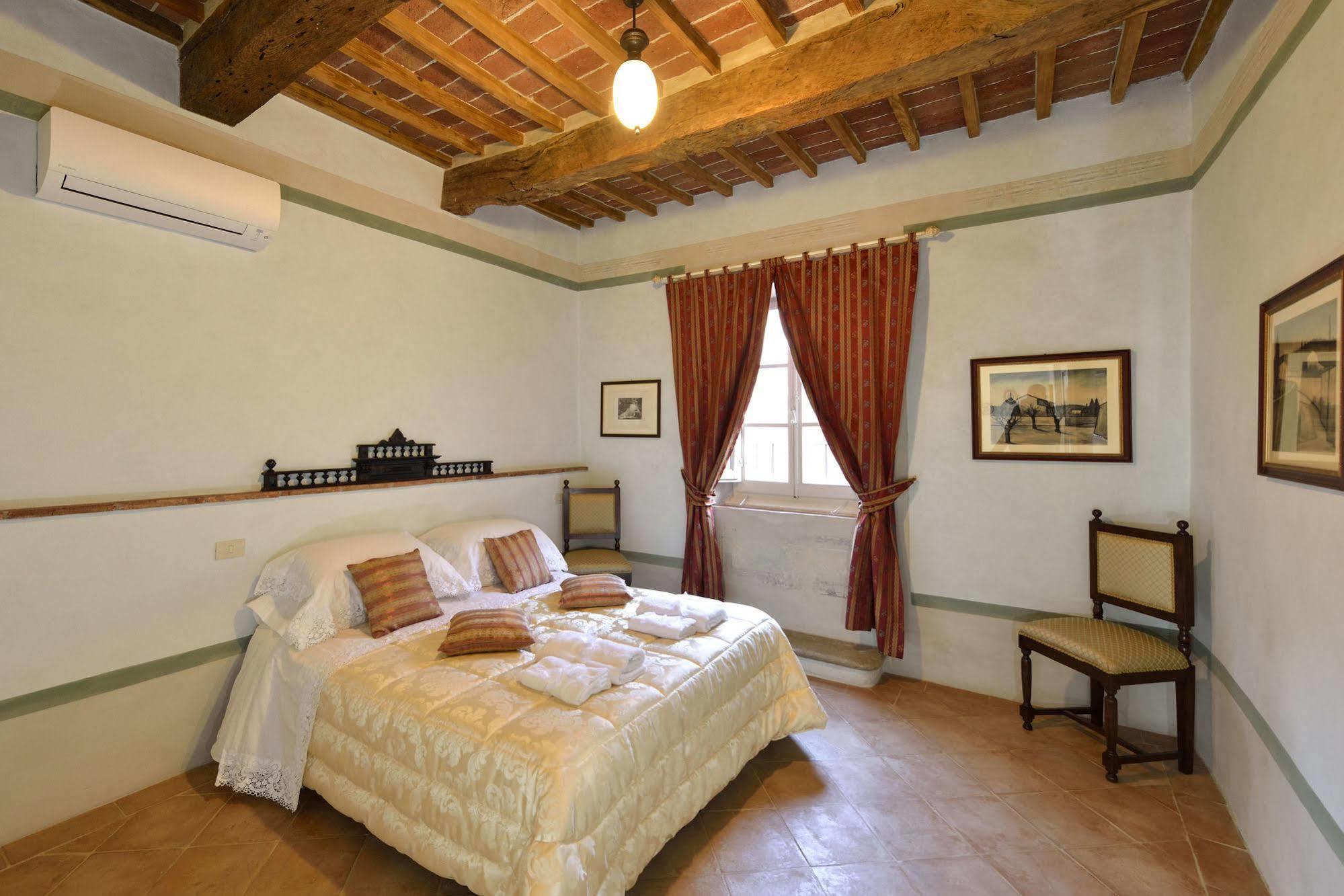 Palazzo Mosela Alla Porta Montepulciano Bagian luar foto